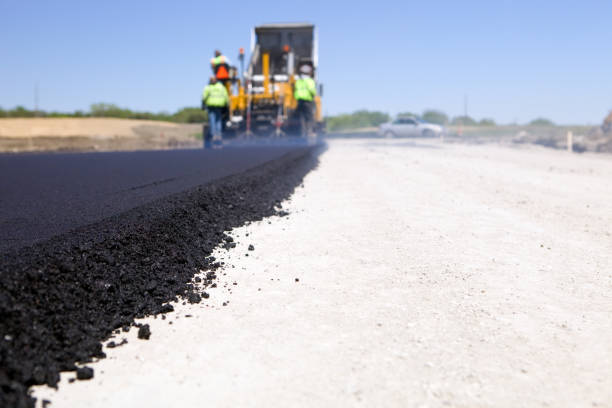 Best Residential Driveway Installation  in Fannett, TX